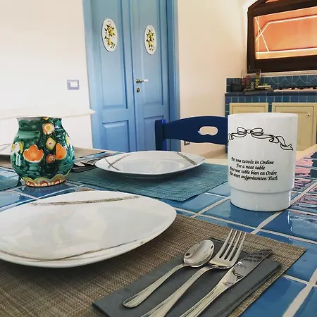C'amaryllide Bed & Breakfast Castellabate